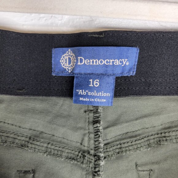 Democracy Camouflage Pants - Picture 5 of 7